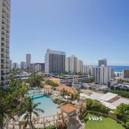 Mantra Towers Of Chevron Aparthotel Surfers Paradise Exterior photo